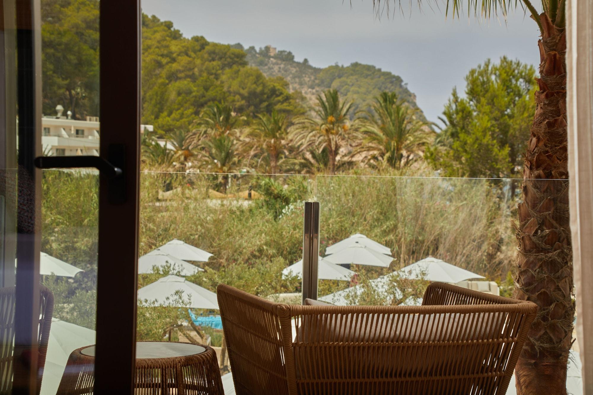 Cala San Miguel Ibiza Resort, Adults Only, Curio Collection By Hilton Port de Sant Miguel Luaran gambar View from the hotel