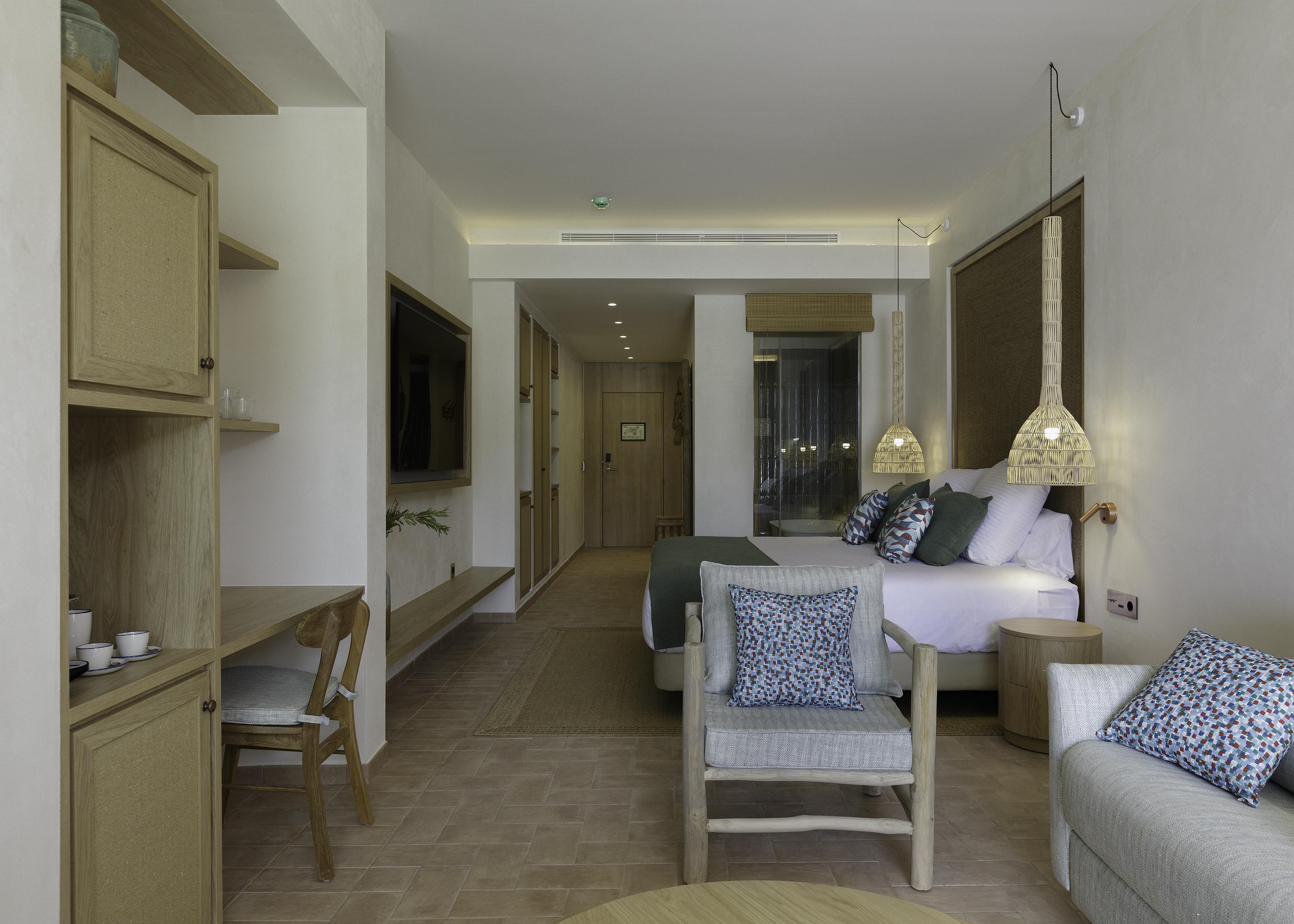 Cala San Miguel Ibiza Resort, Adults Only, Curio Collection By Hilton Port de Sant Miguel Luaran gambar Deluxe Room