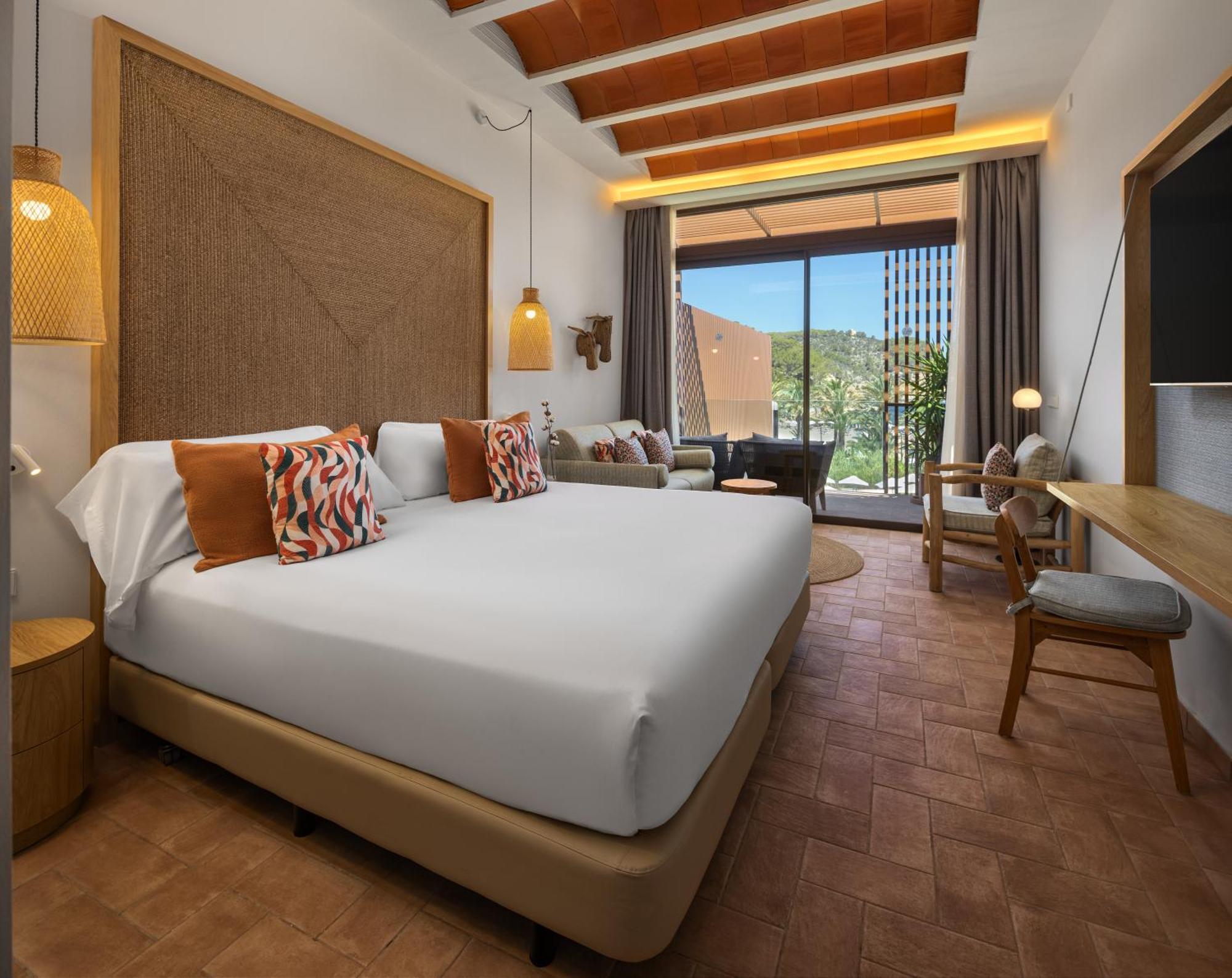 Cala San Miguel Ibiza Resort, Adults Only, Curio Collection By Hilton Port de Sant Miguel Luaran gambar